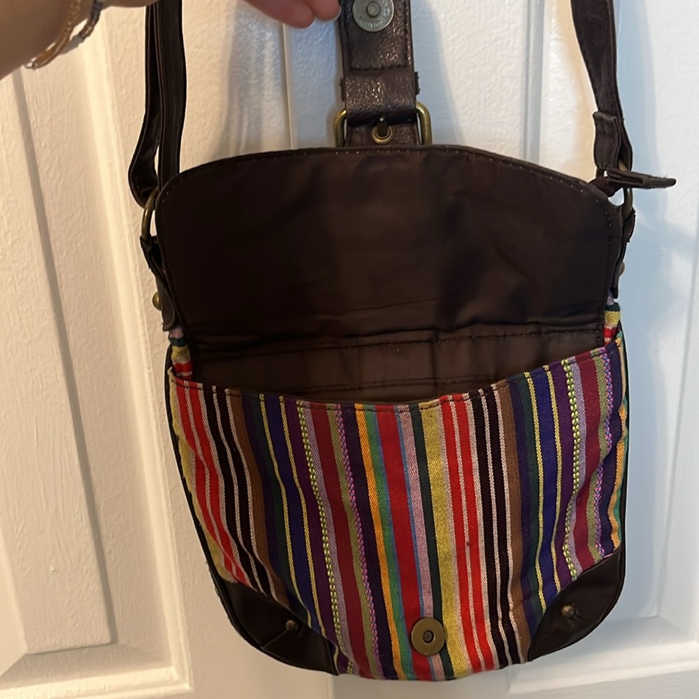 Colorful Striped Faux Leather Crossbody Bag Purse - Picture 5 of 10